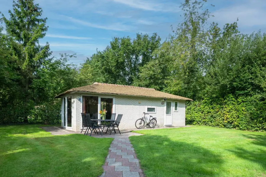 91 Met Fiets 2 kopie bij