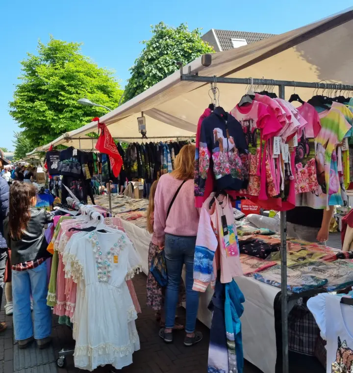 Pinkstermarkt 2023 2 3014493394