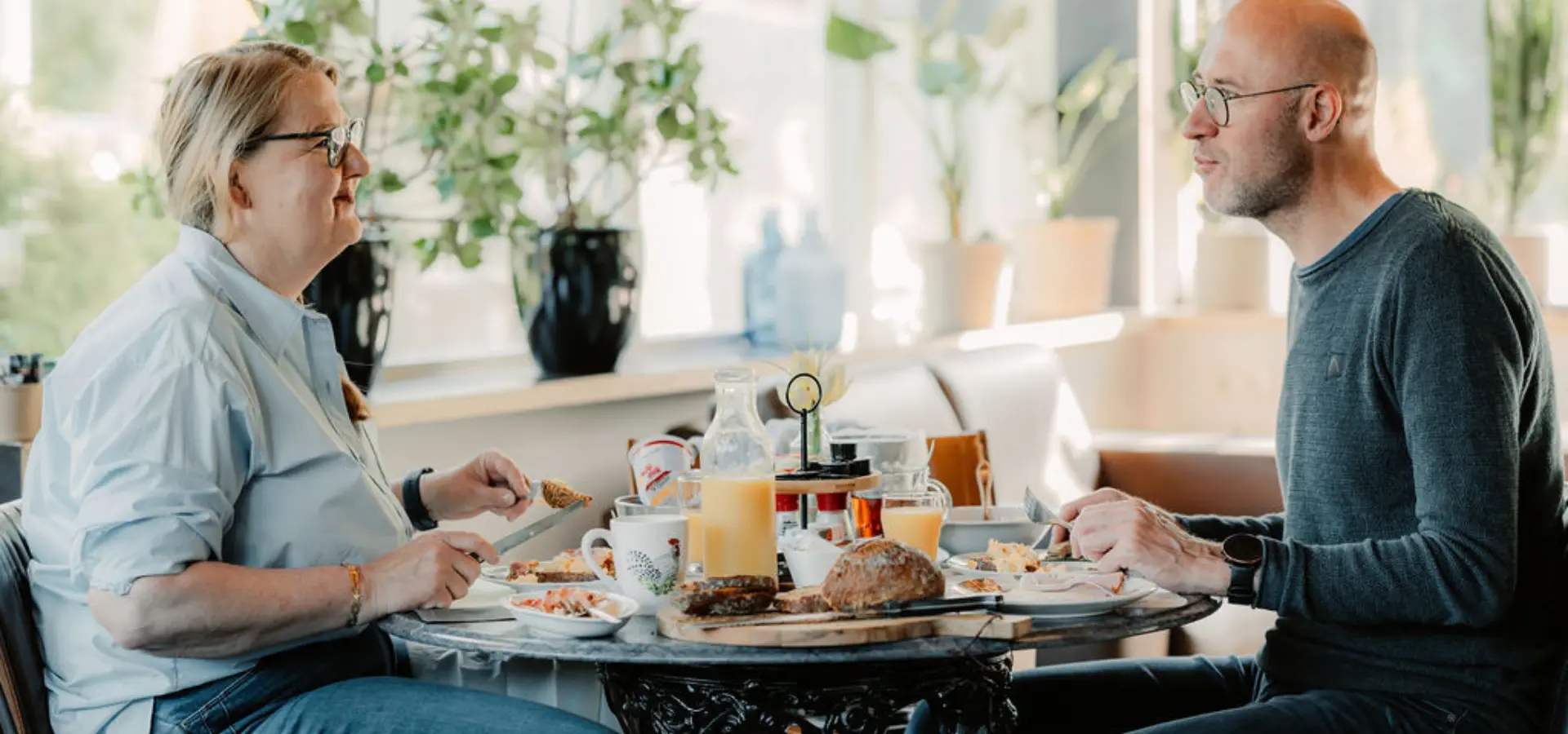 Gasten in de bread and breakfast DSC 1738