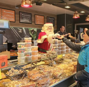 kerstman op de markt
