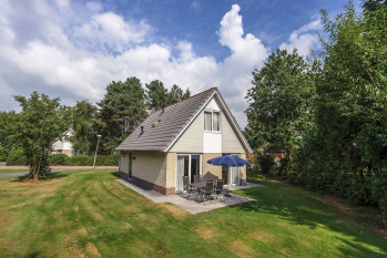 bungalow gespiegeld.png